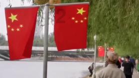 小宝贝打网球